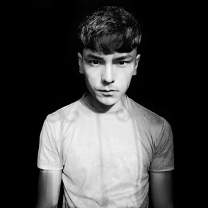 七色导航精品国产AV
